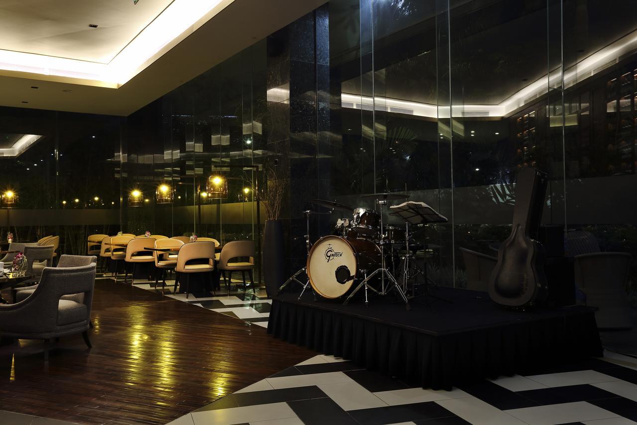 Melia Yangon Hotel Buitenkant foto